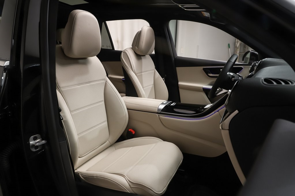 2025 Mercedes Benz GLC 300 4MATIC photo 10