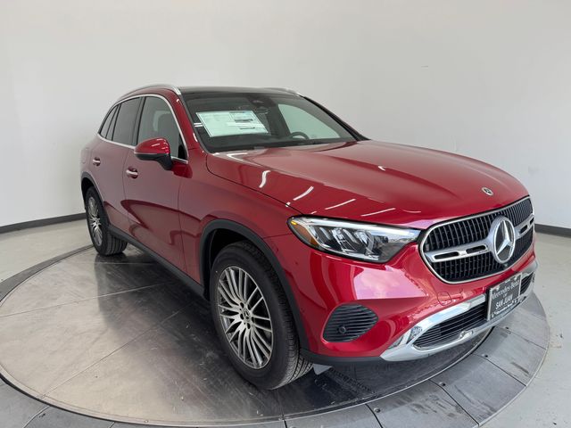 2025 Mercedes-Benz GLC