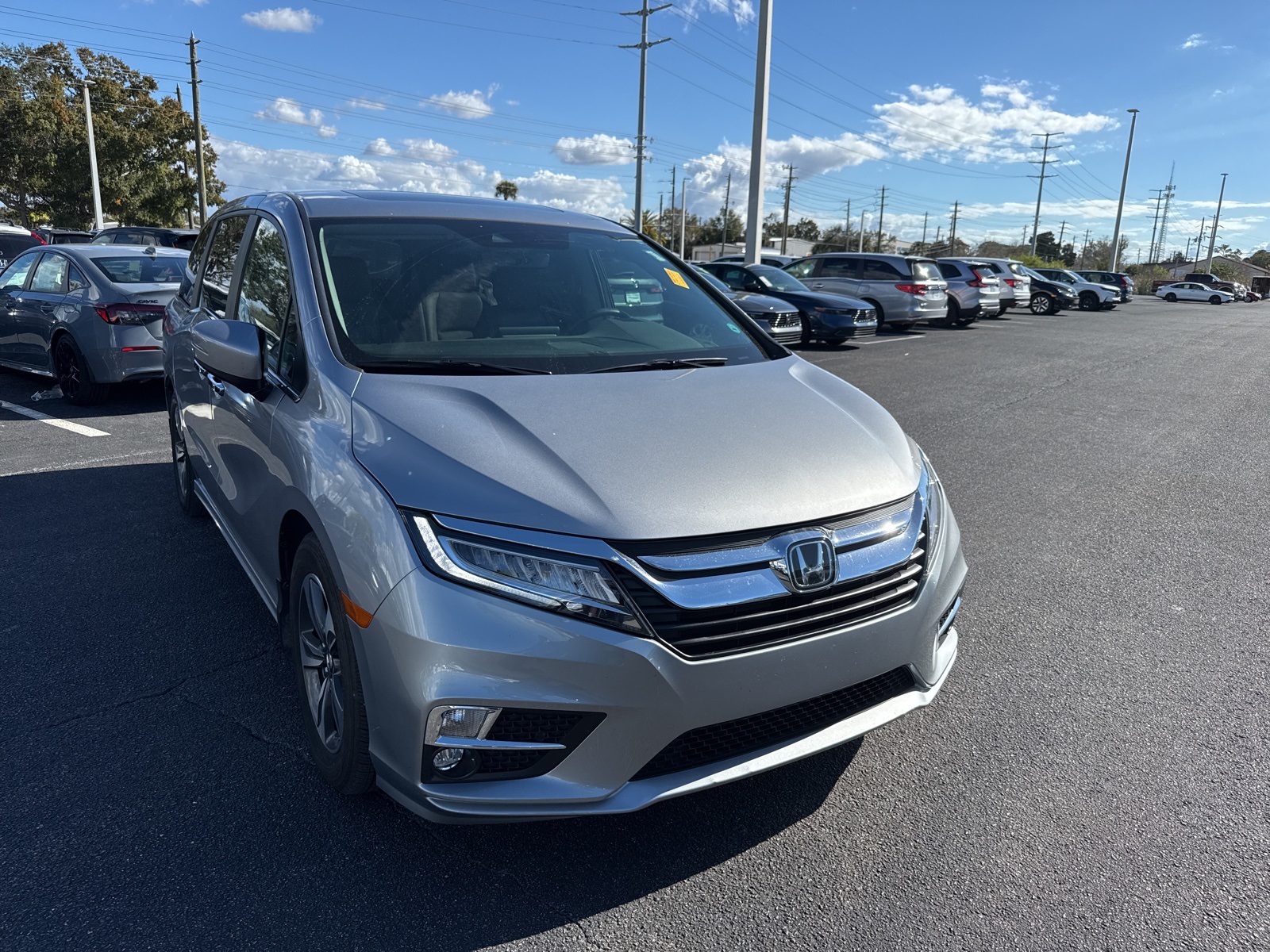 2020 Honda Odyssey Touring's photo