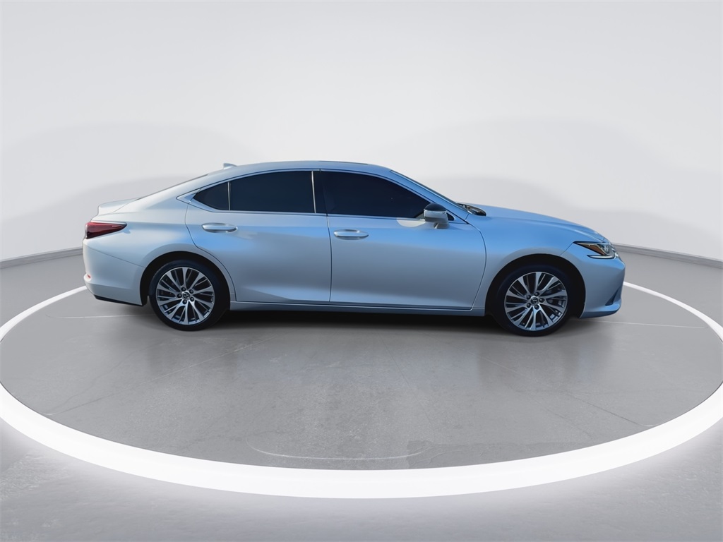 2021 Lexus ES 350 photo 9