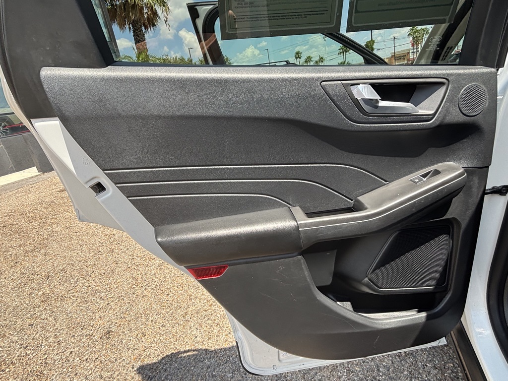 2021 Ford Escape SEL photo 16
