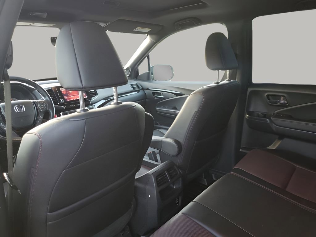 2021 Honda Ridgeline Black Edition photo 19