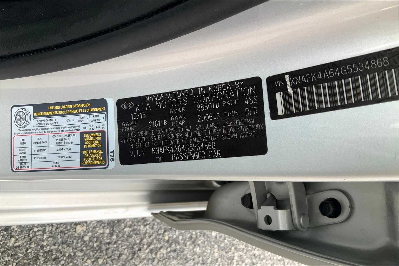 2016 Kia Forte LX photo 28