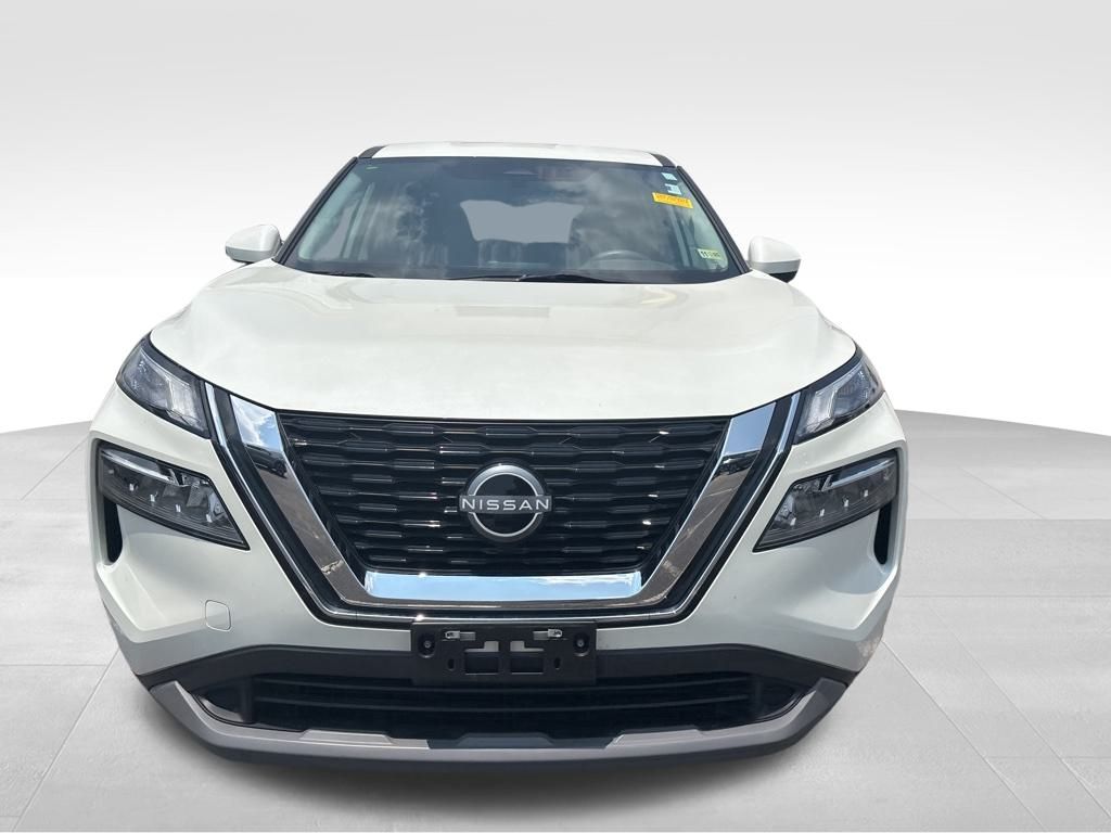 2023 Nissan Rogue SV photo 13