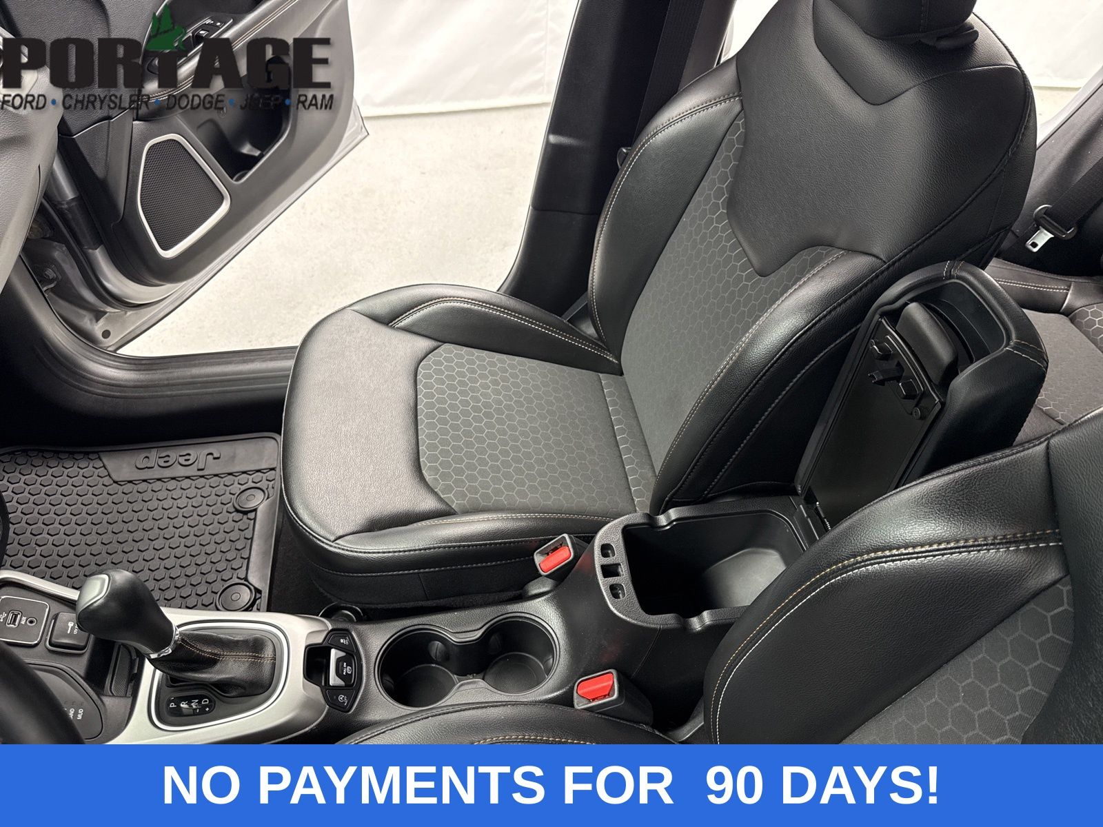 2018 Jeep Compass Latitude photo 20