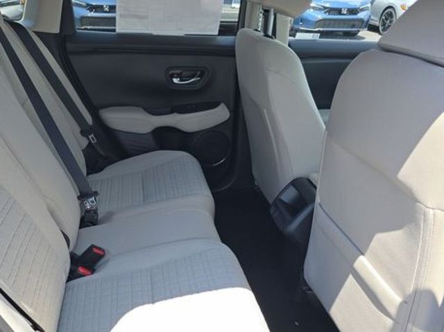 2026 Honda HR-V LX photo 18