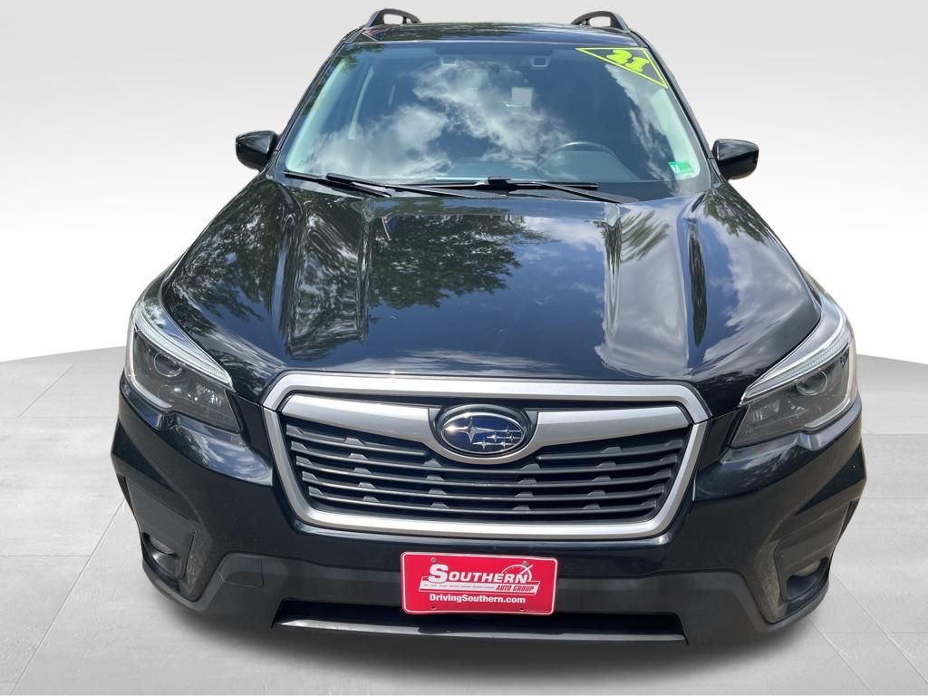 2021 Subaru Forester Premium photo 11