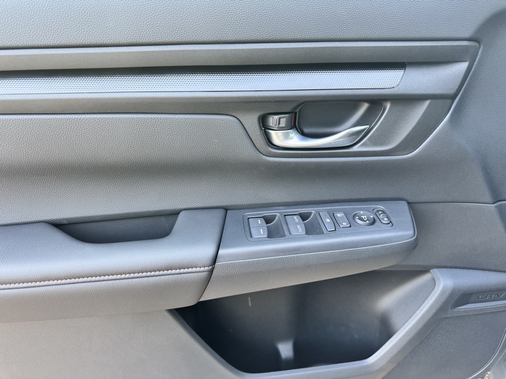 2026 Honda CR-V Hybrid photo 8