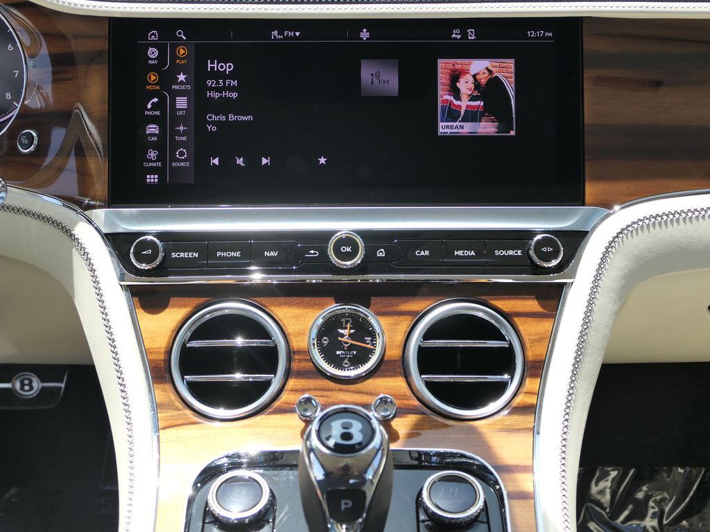 2022 Bentley Continental GT V8 photo 17