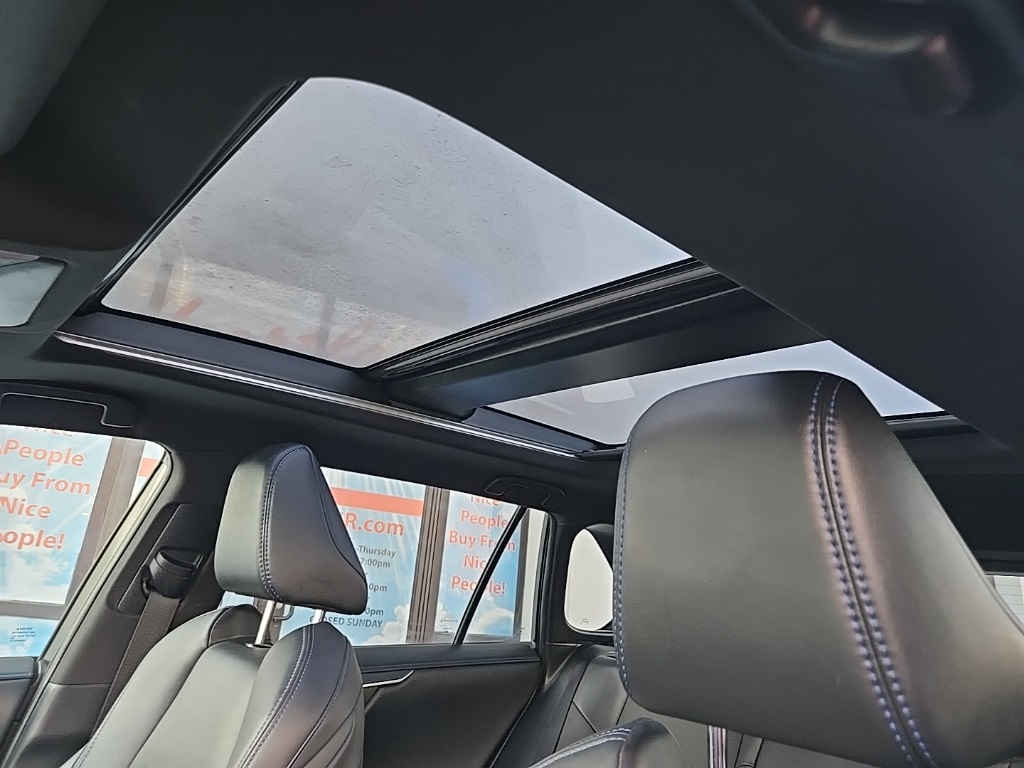 2022 Toyota RAV4 Hybrid XSE photo 35