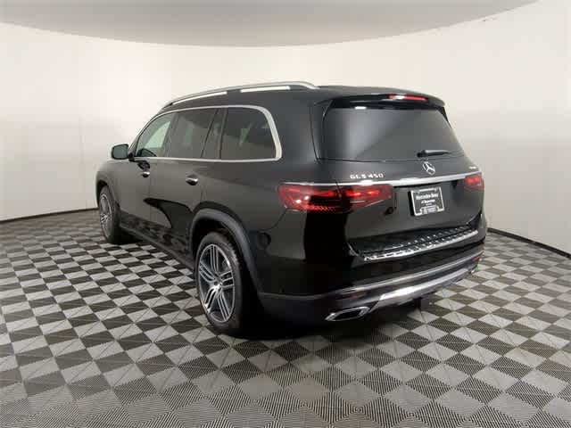 2025 Mercedes Benz GLS 450 photo 6