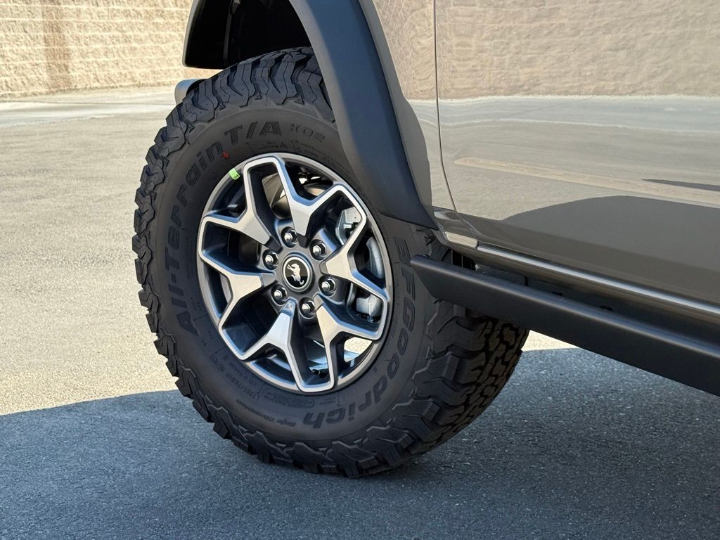 2025 Ford Bronco Badlands photo 20