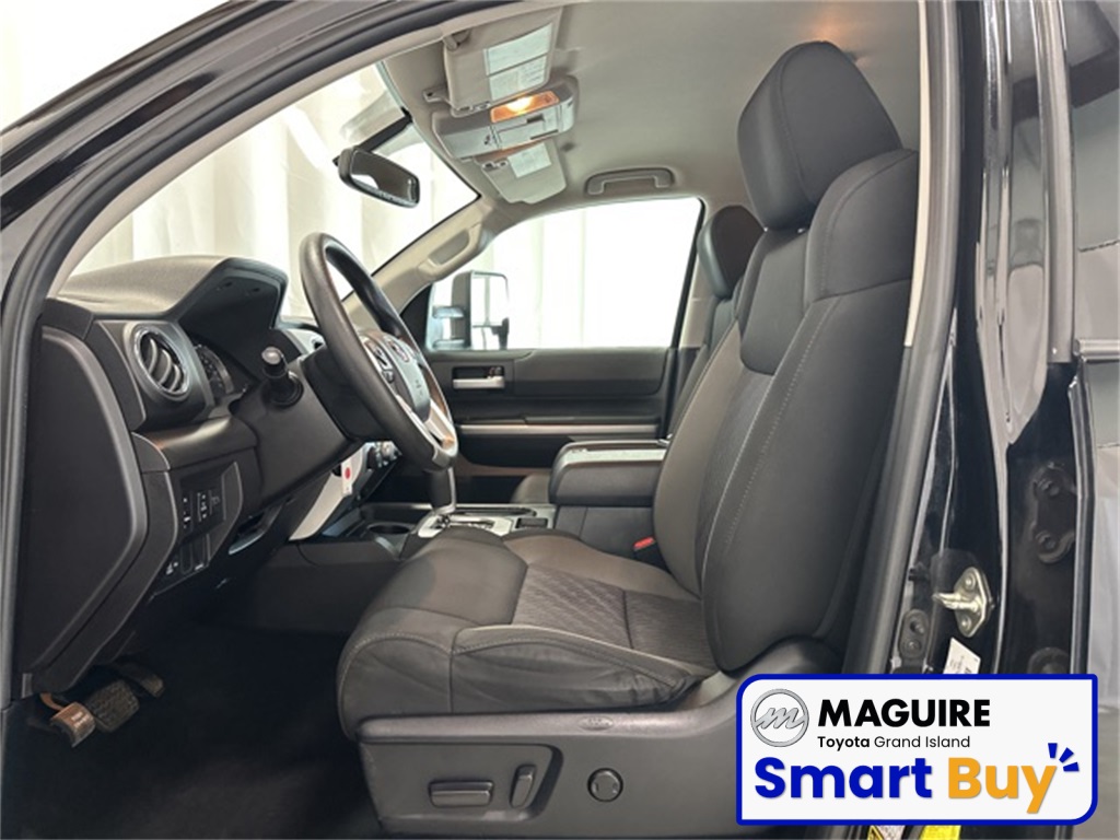 2015 Toyota Tundra SR5 Grade photo 3