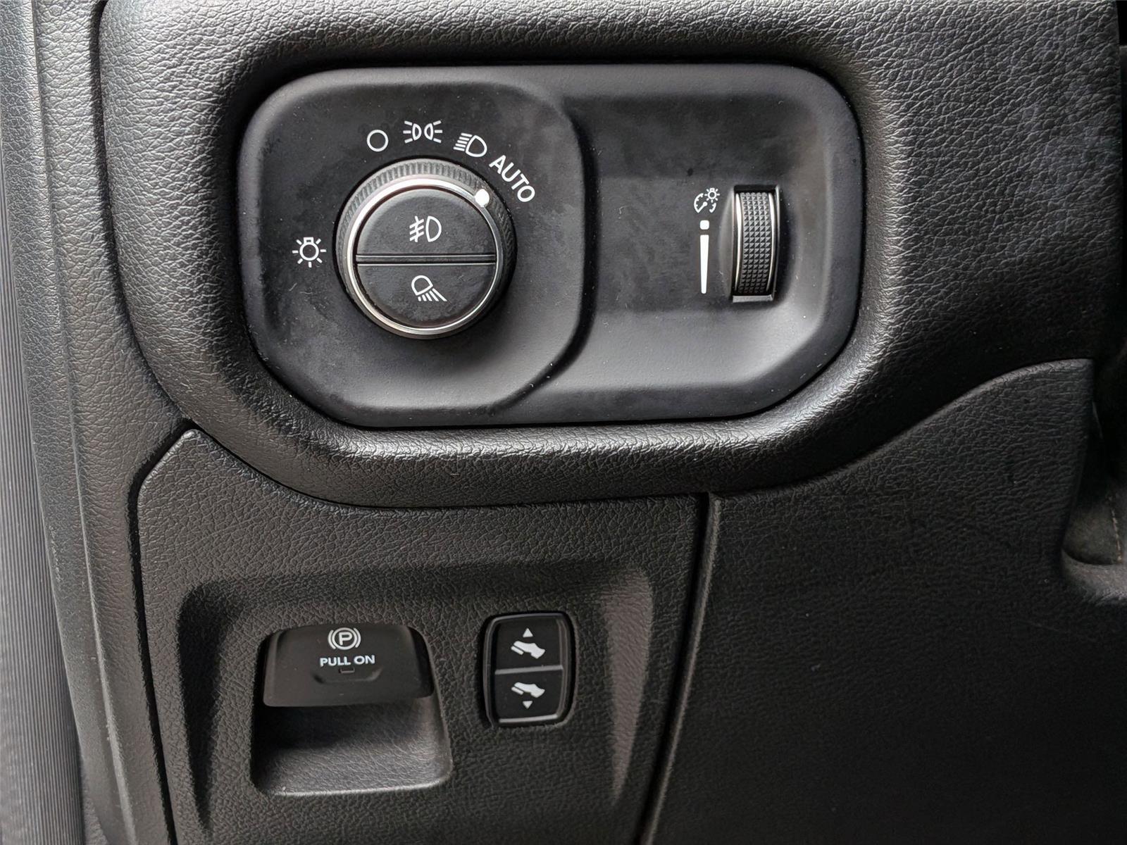 2023 Ram 1500 Big Horn photo 15