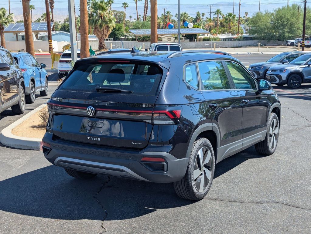 2025 Volkswagen Taos SE photo 2