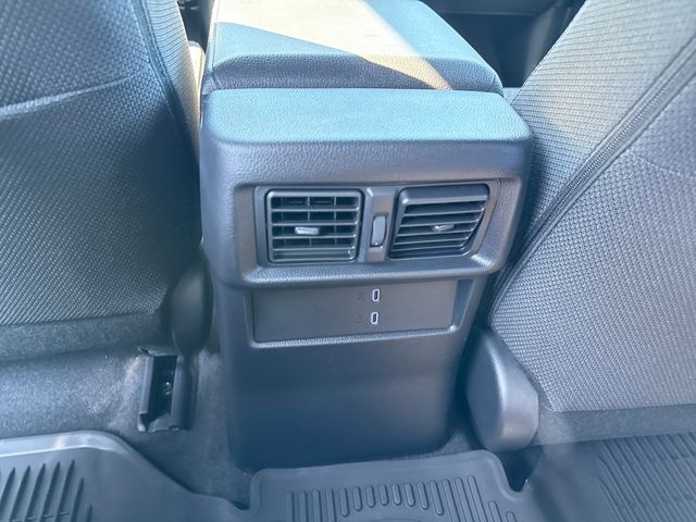 2025 Toyota 4Runner SR5 photo 25