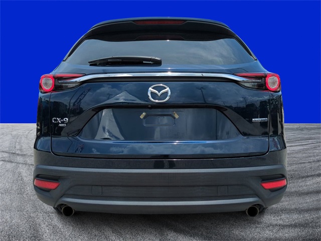 2022 Mazda CX-9 Touring photo 4