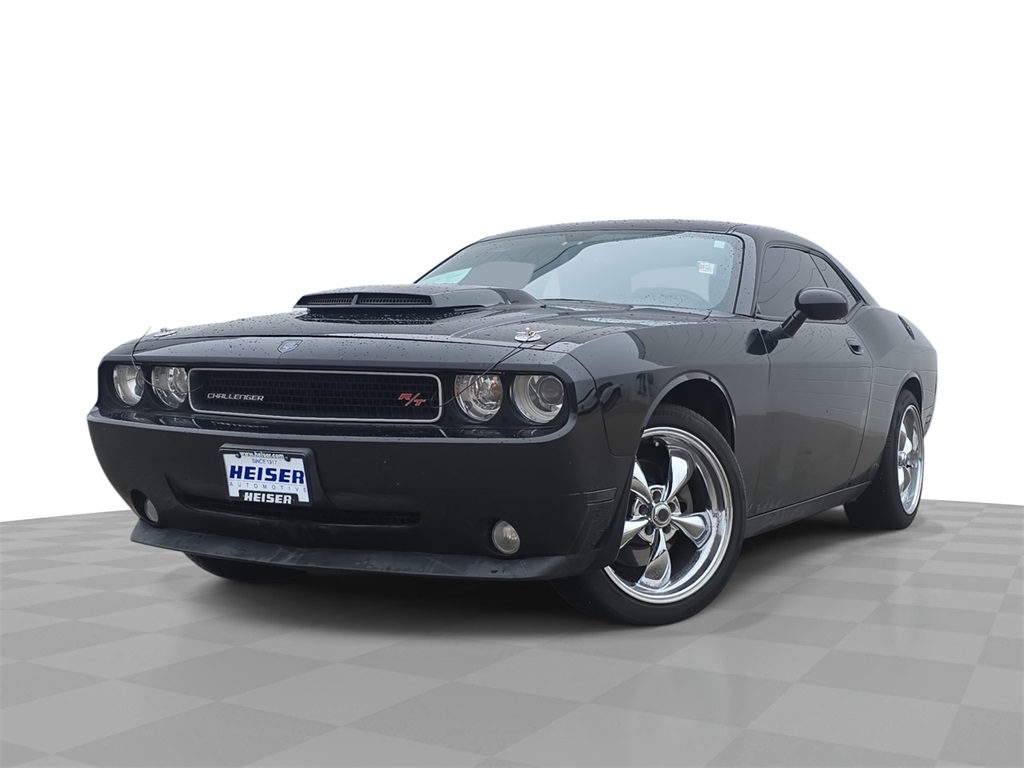 2010 Dodge Challenger R/T's photo