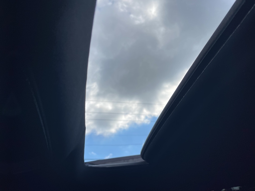 2017 Toyota Tacoma Limited photo 4