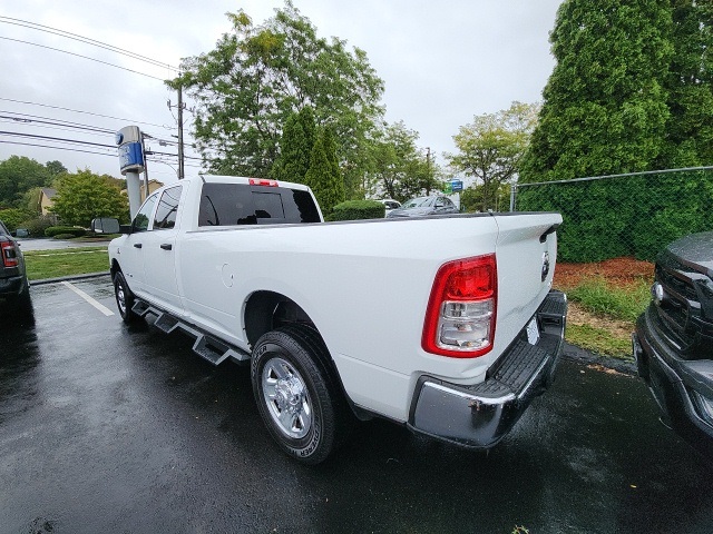 2022 Ram 3500 Tradesman photo 5