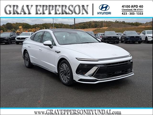 2026 Hyundai Sonata Hybrid SEL's photo