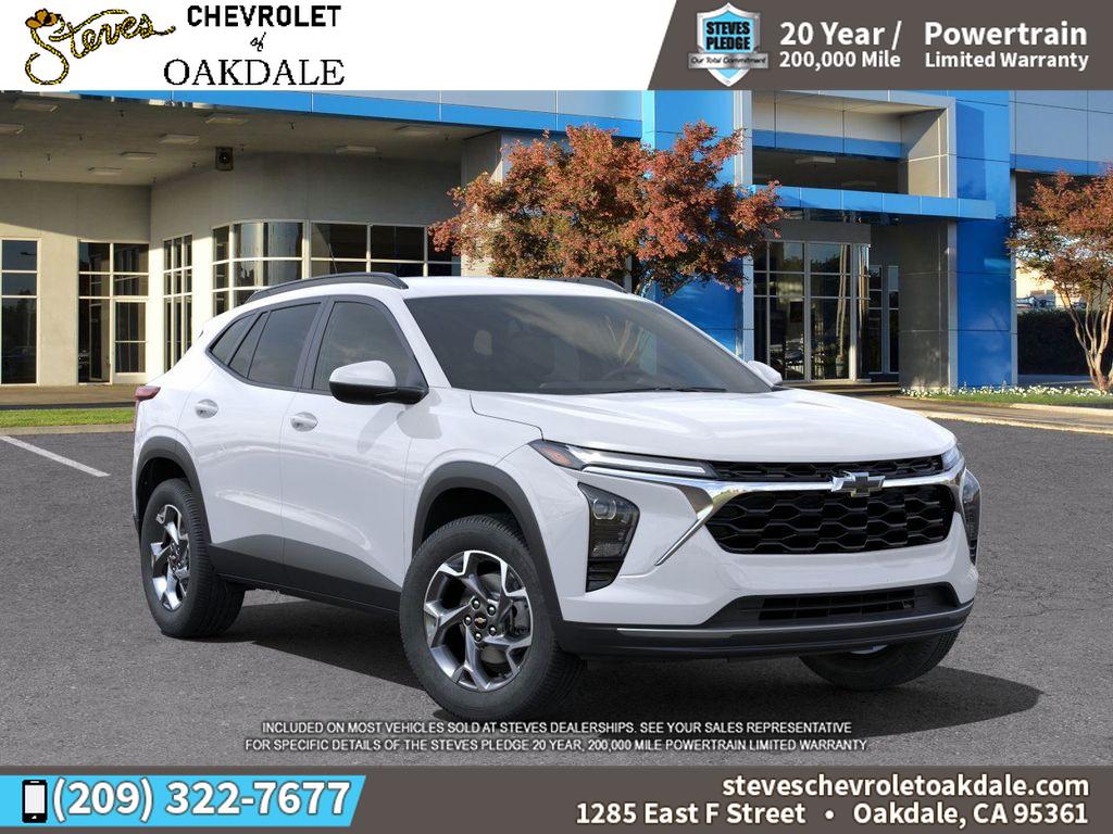 2025 Chevrolet Trax LT photo 7