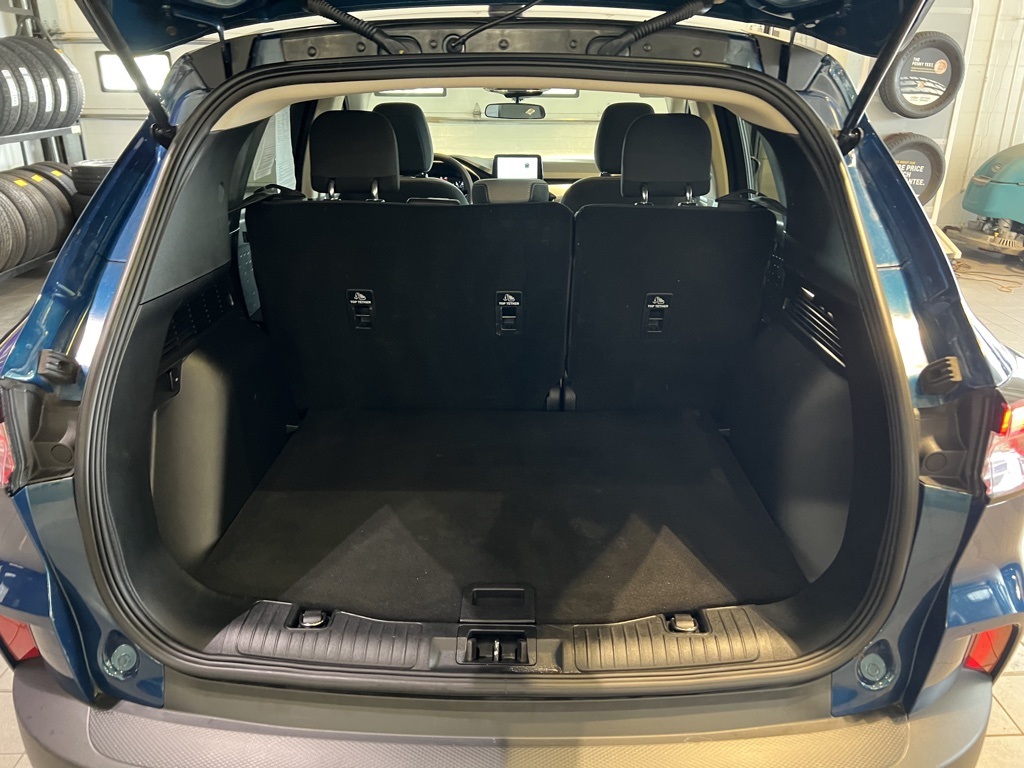 2020 Ford Escape SE photo 9