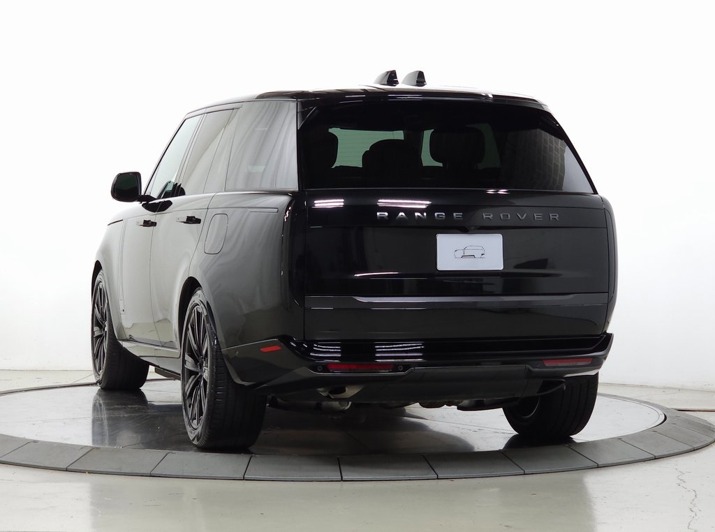 2025 Land Rover Range Rover Autobiography photo 3