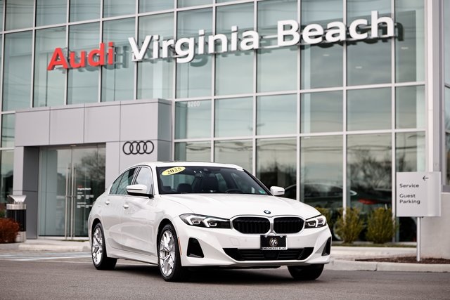 2025 BMW 3 Series 330i's photo