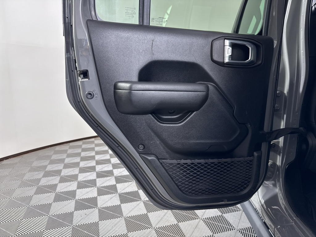 2021 Jeep Wrangler Unlimited Rubicon 4xe photo 37