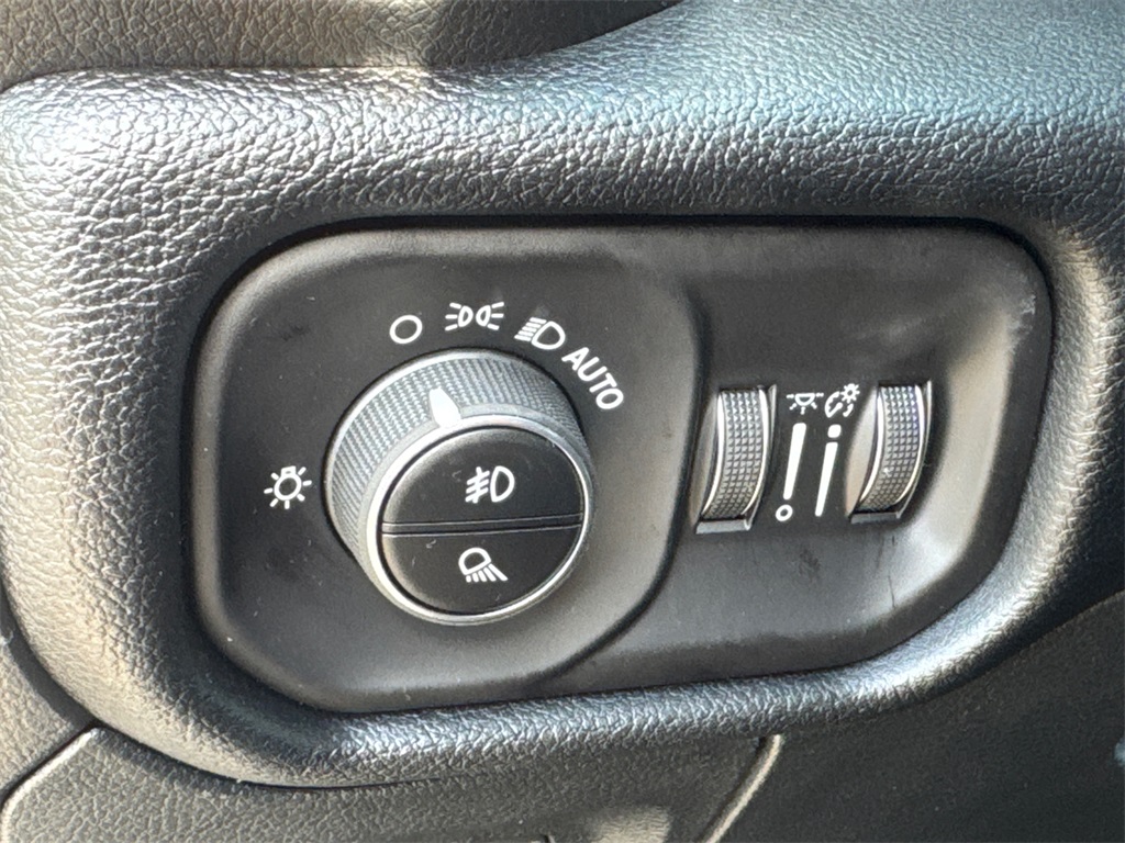 2026 Ram 1500 Rebel photo 25