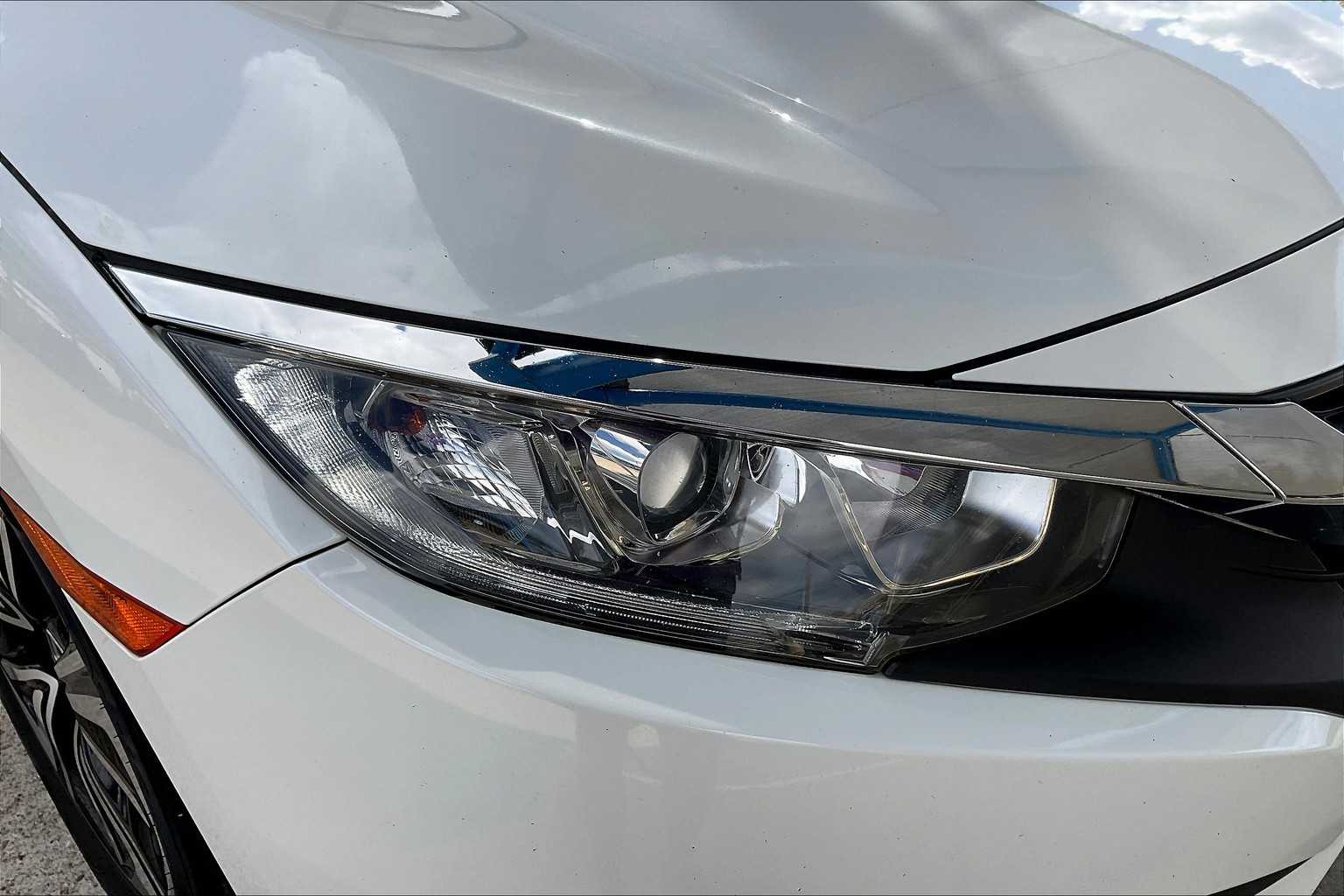 2018 Honda Civic EX-T photo 26