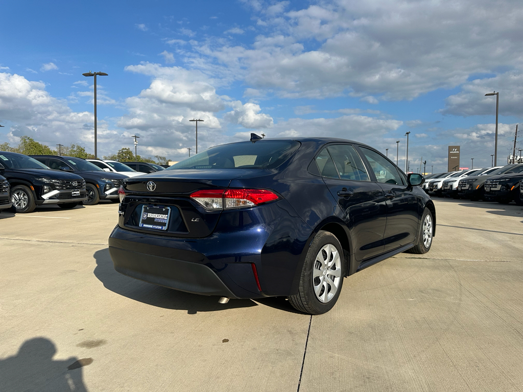 2024 Toyota Corolla LE photo 4