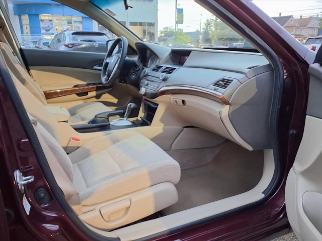 2010 Honda Accord EX photo 8