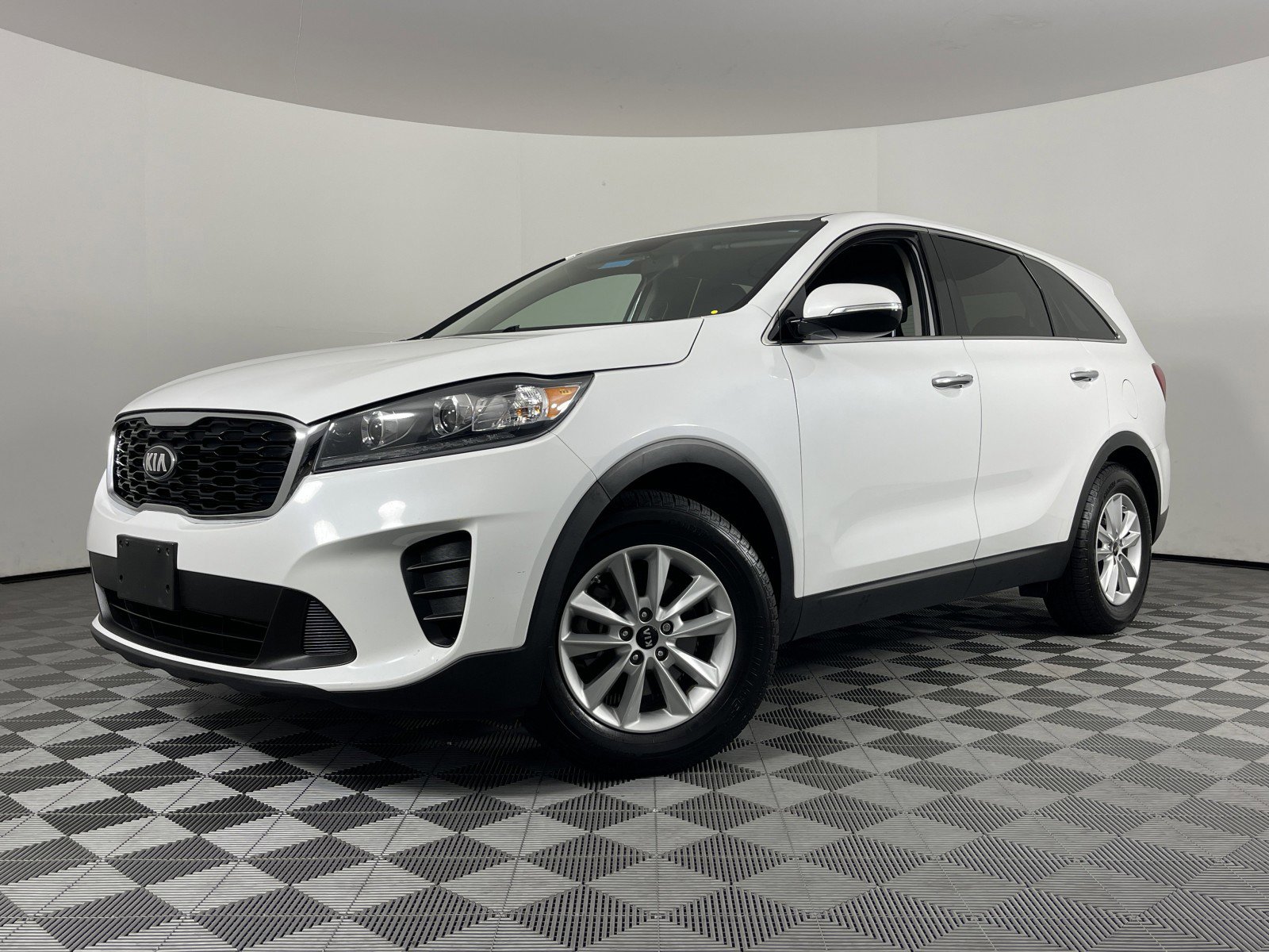 Used 2020 Kia Sorento LX with VIN 5XYPG4A39LG711222 for sale in Fairfield, CA