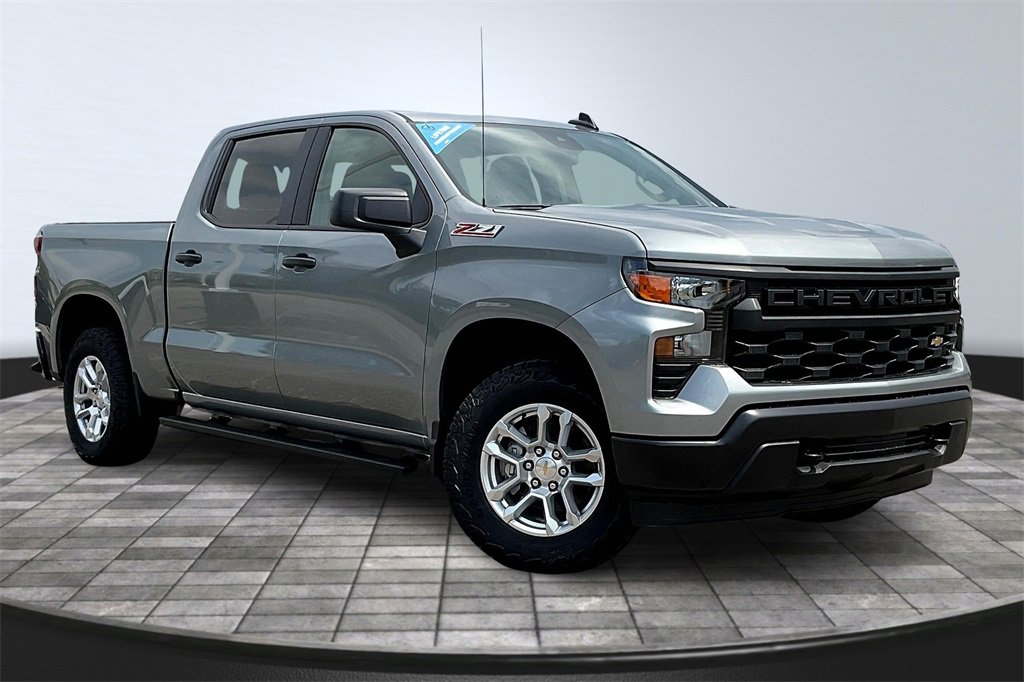 2026 Chevrolet Silverado 1500 Work Truck photo 2