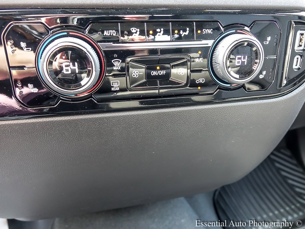 2025 CHEVROLET SILVERADO - Image 17