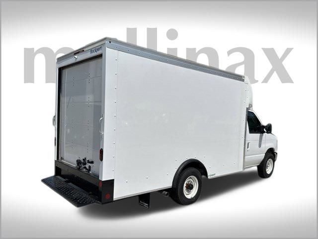 2025 Ford E-350 Base photo 10