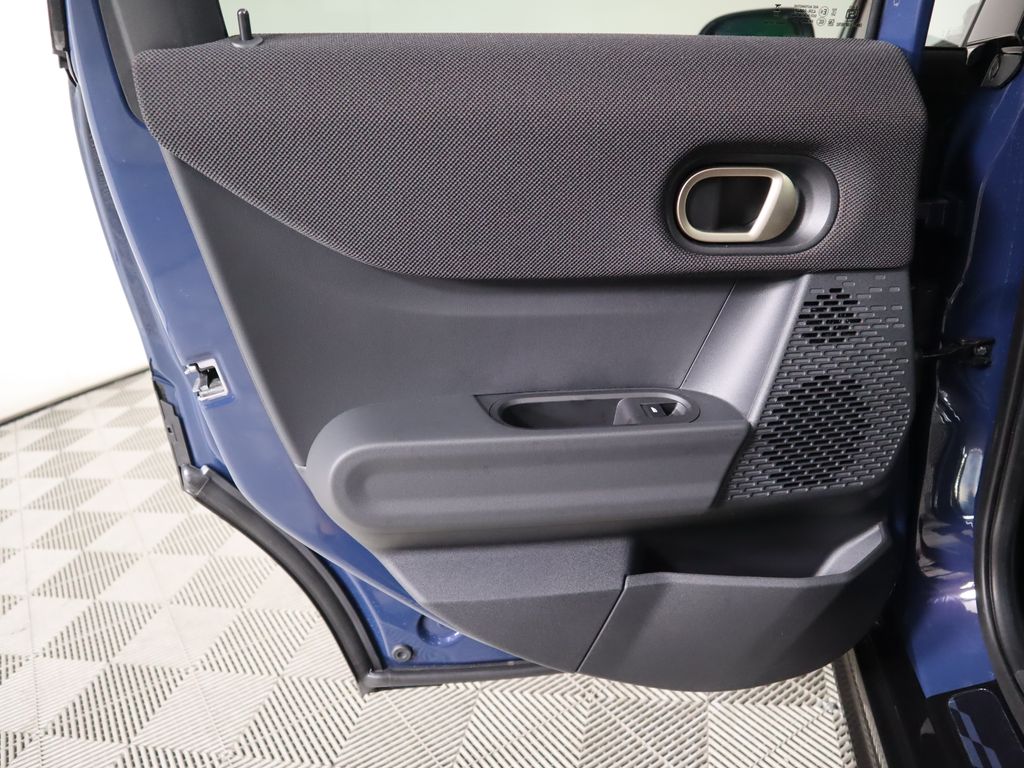 2026 Mini Cooper 4 Door Hardtop S Iconic photo 23