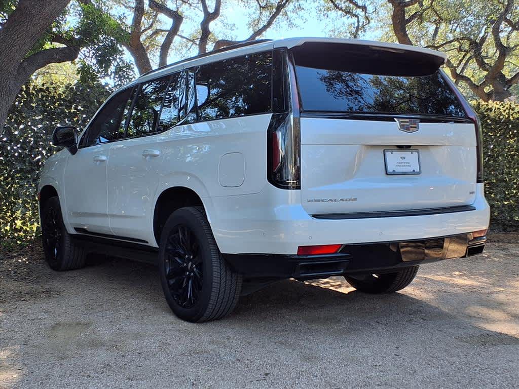 2023 Cadillac Escalade Sport Platinum photo 4
