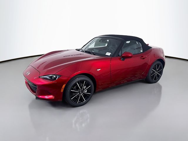 2025 Mazda MX-5 Miata Miata Grand Touring photo 3