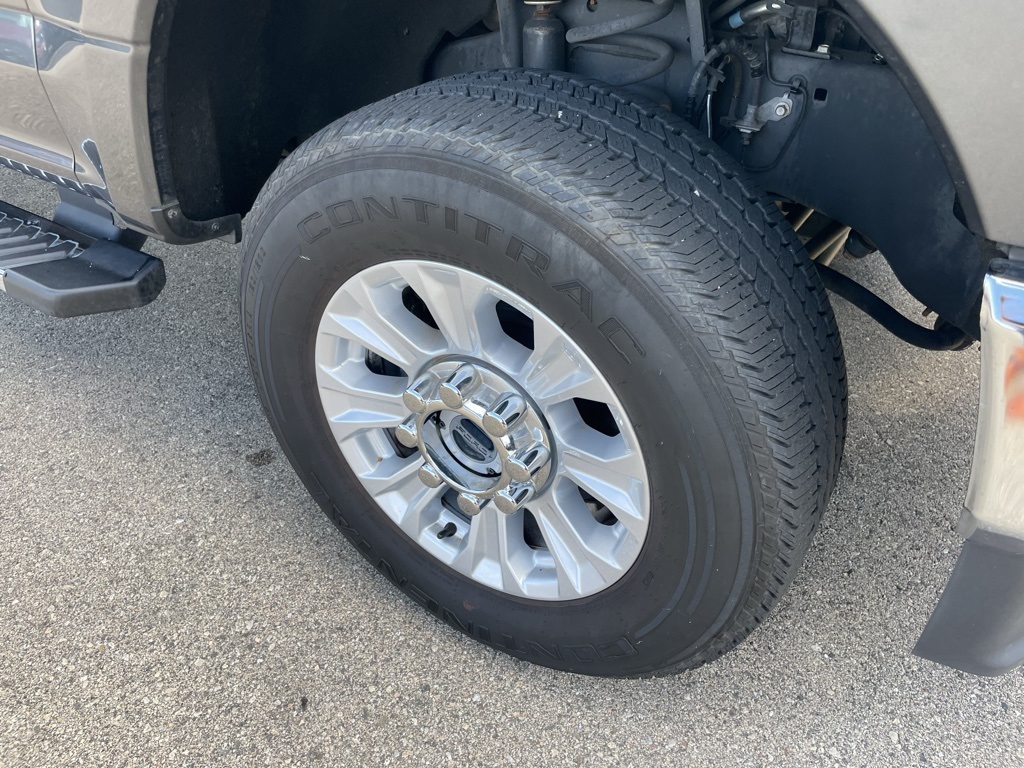 2020 Ford F-350 photo 3