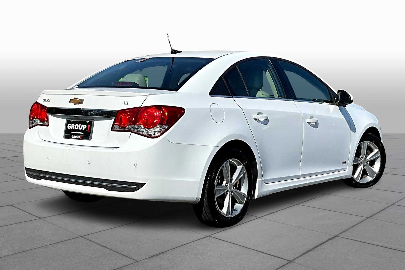 2014 Chevrolet Cruze photo 12