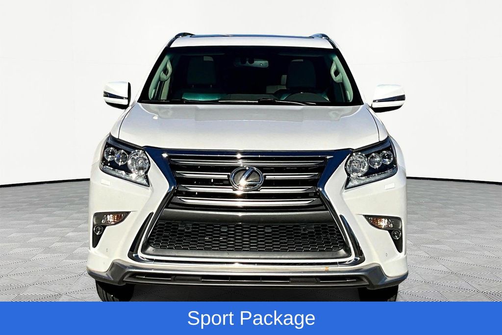 2017 Lexus GX 460 photo 3