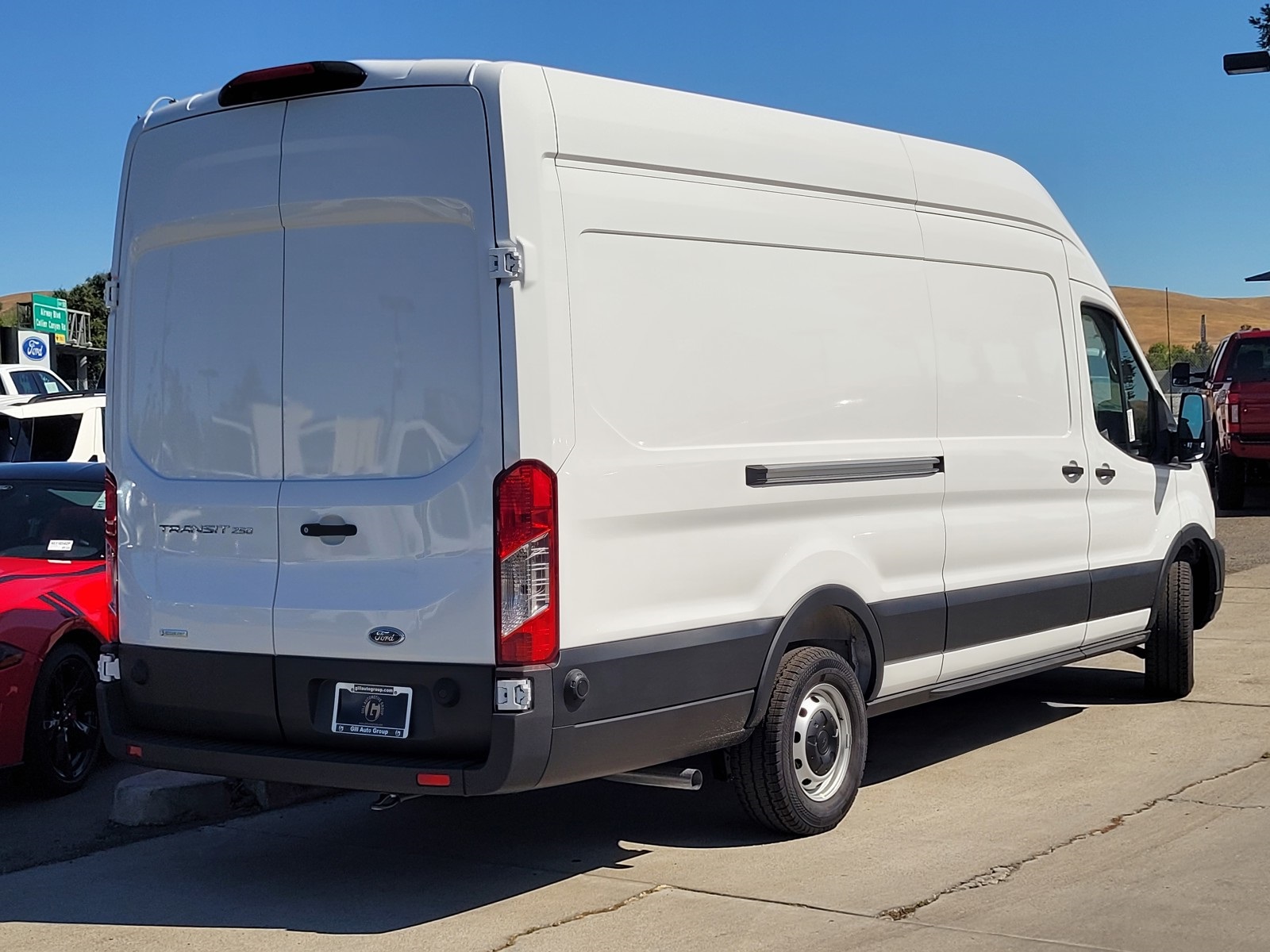 2025 Ford Transit Cargo Van photo 4