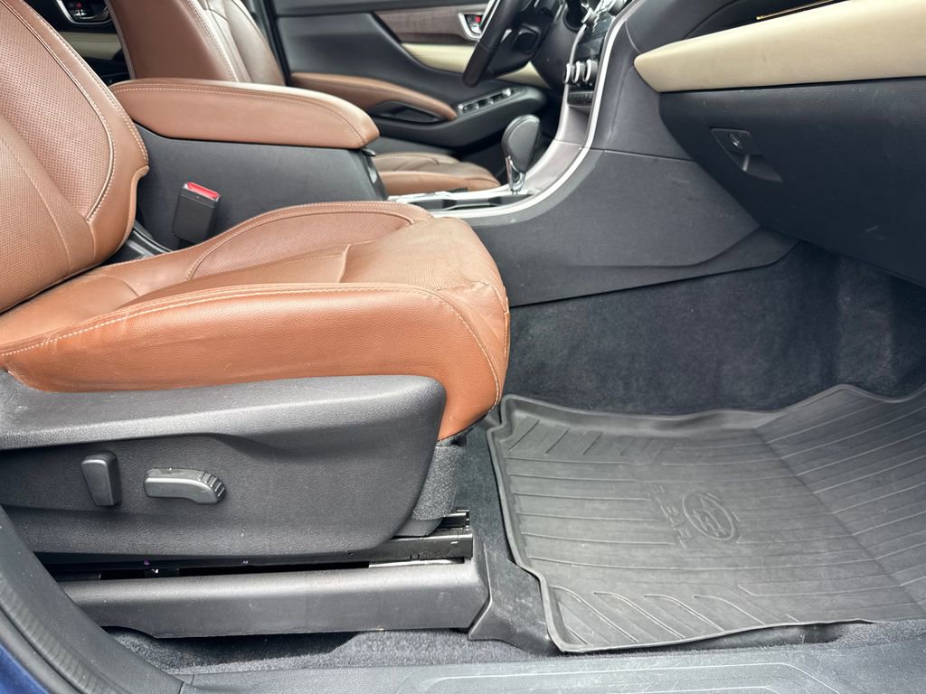 2021 Subaru Ascent Touring photo 11
