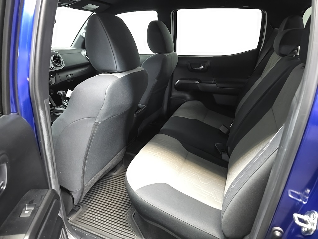 2022 Toyota Tacoma TRD Off-Road V6 photo 29