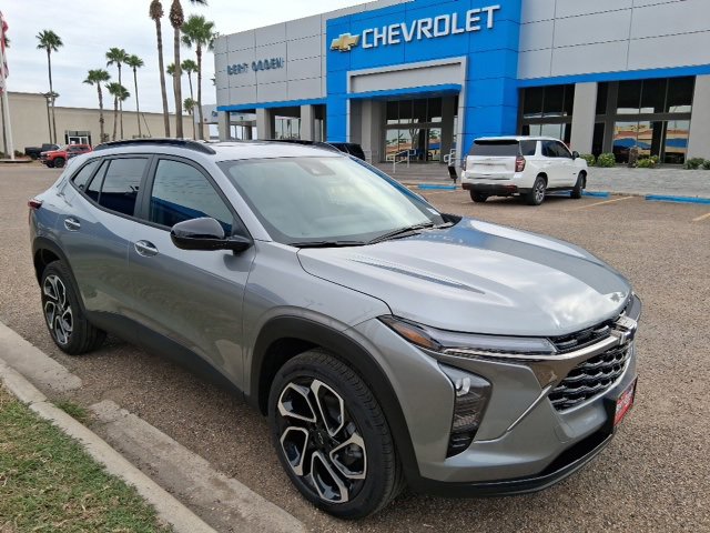 2026 Chevrolet Trax RS's photo