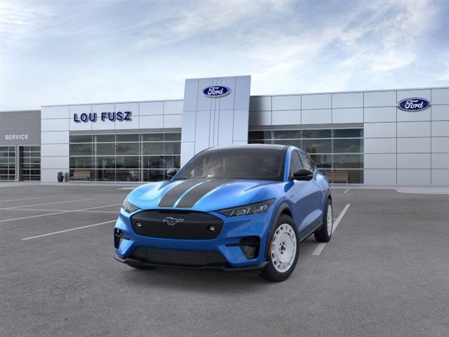 2025 Ford Mustang Mach-E GT photo 2