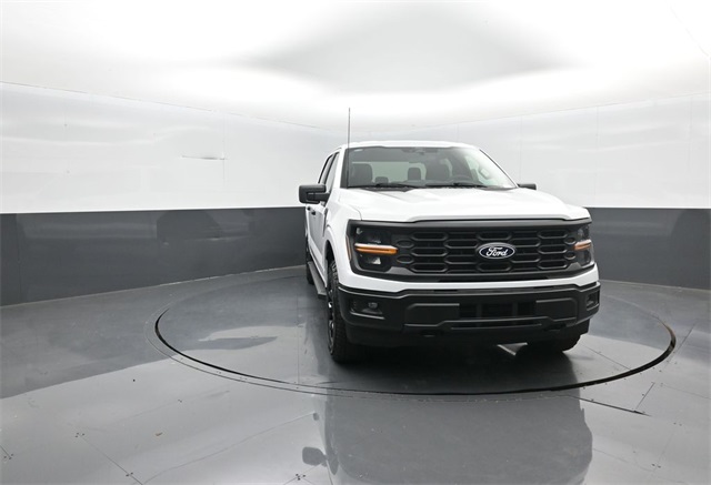 2025 Ford F-150 STX photo 2